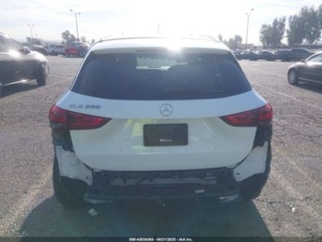 Mercedes GLA II 2023 Mercedes-Benz GLA 2023 Mercedes-Benz GLA 250 SUV 2.0 Benzyna 221KM, zdjęcie 3