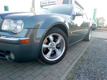 Chrysler 300C I Touring 5.7 i V8 16V 340KM 2006 Chrysler 300C Zadbany egzemplarz doinwestowany 5.7 Benzyna 340KM, zdjęcie 9