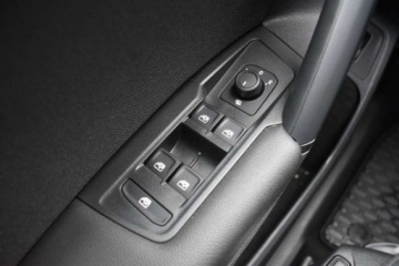 Volkswagen Tiguan II SUV Facelifting 1.5 TSI 150KM 2023 Volkswagen Tiguan SalonPL 150KM DSG LifeACCComfortPakiet ZimowyMasazKamera, zdjęcie 25