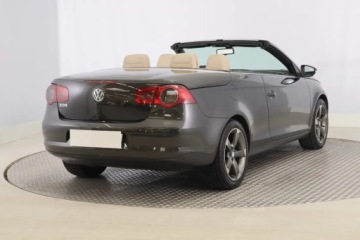 Volkswagen EOS Coupe Cabrio Facelifting 2.0 TDI CR DPF 140KM 2011 VW Eos 2.0 TDI, Navi, Klima, Klimatronic, zdjęcie 3