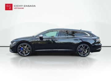 Volkswagen Arteon Shooting Brake R 2.0 TSI 320KM 2023 Volkswagen Arteon Shooting Brake R 320kmPanorama Grzana kanapa 2.0 320KM, zdjęcie 1