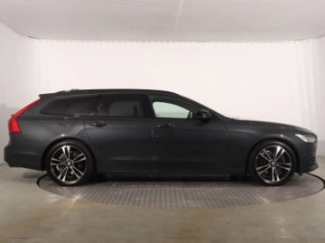 Volvo V90 II Kombi 2.0 T8 390KM 2019 Volvo V90 T8 Twin Engine AWD, 4X4, Automat, zdjęcie 5