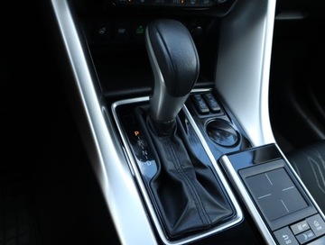 Mitsubishi Eclipse Cross SUV 1.5 T 163KM 2017 Mitsubishi Eclipse Cross 1.5 T-MIVEC, zdjęcie 16