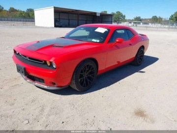 Dodge Challenger III 2016 Dodge Challenger RT 2016 5.7 Benzyna 372KM, zdjęcie 1