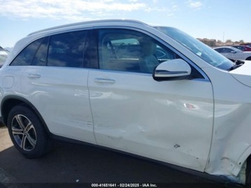 Mercedes GLC C253 2019 Mercedes-Benz GLC 2019r., GLC 300, od ubezpieczalni 2.0 Benzyna 241KM, zdjęcie 7