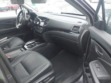 Honda Pilot II 2020 Honda Pilot 2020 HONDA PILOT AWD TOURING 8 PASSENGER 3.5 Benzyna 280KM, zdjęcie 9