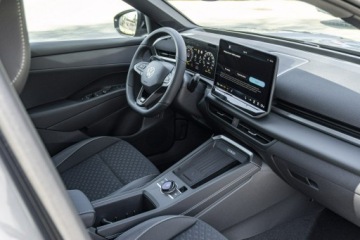 Volkswagen T-Roc I SUV Facelifting 1.5 TSI ACT 150KM 2026 Volkswagen T-Roc Wersja R-Line 1.5 eTSI 150 KM DSG, zdjęcie 24