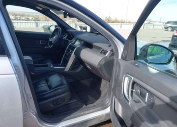 Land Rover Discovery V 2019 Land Rover Discovery HSELANDMARK EDITION, 4x4, od ubezpieczalni 2.0 237KM, zdjęcie 9