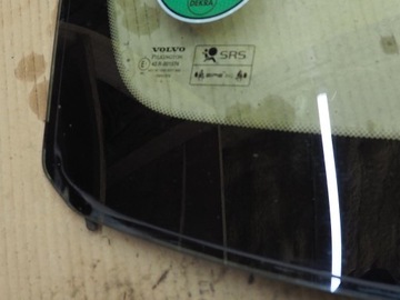 ВЕТРОВОЕ СТЕКЛО VOLVO V70 II S60 И XC70