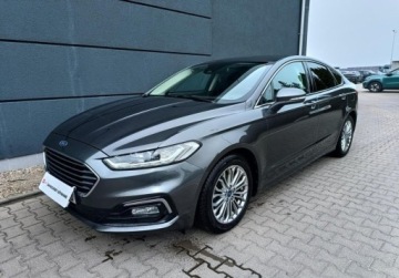 Ford Mondeo V Sedan Facelifting 2.0 EcoBlue 150KM 2021 Ford Mondeo 2.0 Ecoblue 150KM Automat Vat 23 Salon PL 2.0 Diesel 150KM, zdjęcie 2