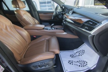 BMW X6 F16 Crossover M50d 381KM 2017 BMW X6 Indyvidual / Dociągi / Kamera 360, zdjęcie 27