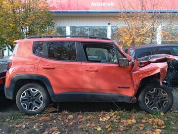 Jeep Renegade SUV 2.0 MultiJet 170KM 2015 Jeep Renegade 2.0 Diesel AUTOMATIC 4x4 TrailHawk USZKODZONY zarejestrowany, zdjęcie 3