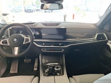 BMW X5 G05 SUV Facelifting 3.0 30d 298KM 2025 BMW X5 xDrive30d Sport Suv 3.0 (298KM) 2025, zdjęcie 7