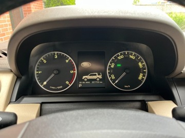 Land Rover Discovery IV 3.0 D 255KM 2015 Land Rover Discovery 3.0 diesel 256 KM automat salon Polska faktura VA, zdjęcie 8