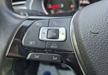 Volkswagen Arteon Fastback 2.0 TDI 150KM 2017 Volkswagen Arteon Serwis Aso 2.0 Diesel 150KM, zdjęcie 15