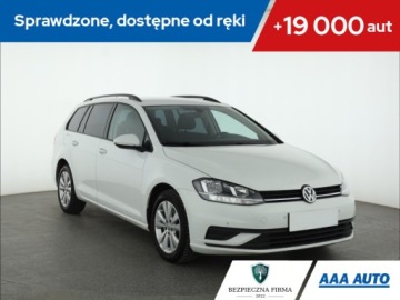 Volkswagen Golf VII Variant Facelifting 1.6 TDI-CR DPF BMT 115KM 2018 VW Golf 1.6 TDI, Salon Polska, Klima, Parktronic