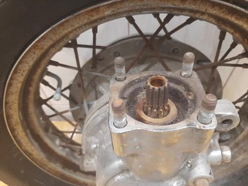 YAMAHA XV 535 VIRAGO ОБОД КОЛЕСА РАЗНАЯ ПЕРЕДАЧА