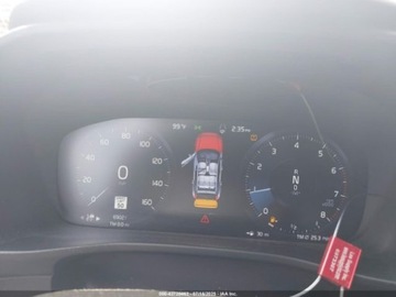 Volvo XC40 Crossover 2.0 T5 247KM 2019 Volvo XC 40 T5 Momentum 2019 2.0l 2.0 Benzyna 248KM, zdjęcie 10