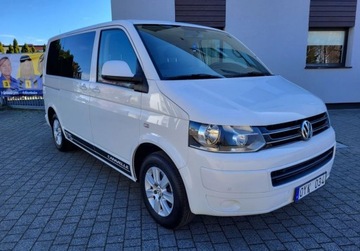 Volkswagen Caravelle T5 2011 Volkswagen Caravelle 2.0b 115km z CNG 9 foteli...