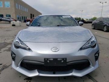 Toyota GT86 Coupe Facelifting 2.0 Boxer 200KM 2020 Toyota GT86 2020, 2,0L, od ubezpieczalni 2.0 Benzyna 200KM, zdjęcie 1