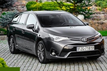 Toyota Avensis III Wagon Facelifting 2015 2.0 D-4D 143KM 2016 Toyota Avensis 2.0 D-4D Selection 143KM 2016r Salon Polska, zdjęcie 6