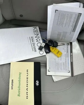 Hyundai Grandeur IV 3.3 CVVT V6 235KM 2006 Hyundai Grandeur Piekny Hyundai Grandeur 3.3 V6 BENZYNALPG PRESTIGE 2006 r, zdjęcie 27