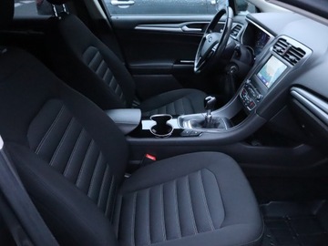 Ford Mondeo V Sedan 2.0 TDCi 150KM 2016 Ford Mondeo 2.0 TDCI, Salon Polska, Navi, Klima, zdjęcie 8