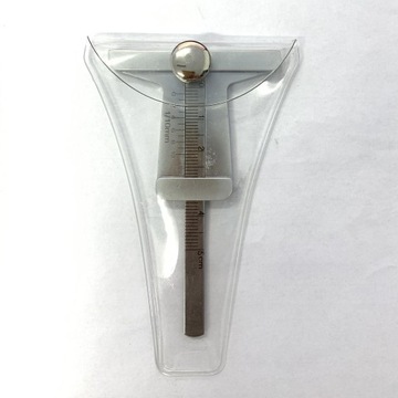 Указатель глубины протектора стальной шины нет