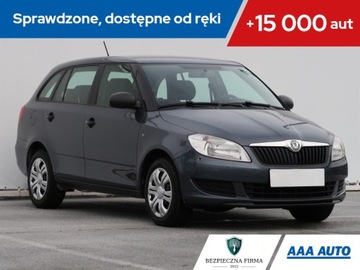 Skoda Fabia II Kombi Facelifting 1.2 TSI 105KM 2011 Skoda Fabia 1.2 TSI, Salon Polska, 1. Właściciel