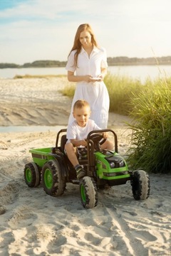 Трактор Тойз ГЕКТОР с прицепом-аккумулятором, электромобиль ПИЛОТ