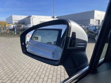 Volkswagen Tiguan Allspace SUV 2.0 TDI 150KM 2019 Volkswagen Tiguan Allspace 2.0 TDI Highline | Head, zdjęcie 15