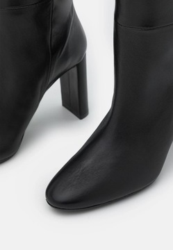 Outlet Bianca Di Kozaki na obcasie