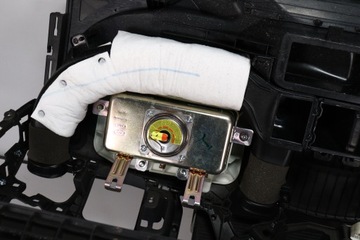 DESKA KONZOLA HYUNDAI I10 II (13-19) AIRBAG PÁSY ORIGINÁLNÍ