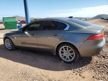 Jaguar XE 2018 Jaguar XE Premium 2018 2.0l 2.0 Benzyna 247KM, zdjęcie 1