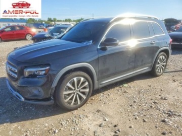 Mercedes GLB 2021 Mercedes-Benz GLB 250 2021 2.0 Benzyna 221KM