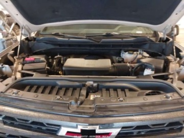 Chevrolet Silverado II 2023 Chevrolet Silverado 1500 Short Bed ZR2 2023 6.2 Benzyna 420KM, zdjęcie 8