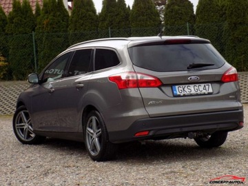 Ford Focus III Kombi 1.0 EcoBoost 125KM 2012 Ford Focus 125KM Navi Parkdistance Convers MY13 Benzyna 125KM, zdjęcie 10