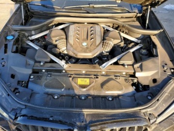BMW X6 G06 2022 BMW X6 M50i 2022 4.4 Benzyna 523KM, zdjęcie 6