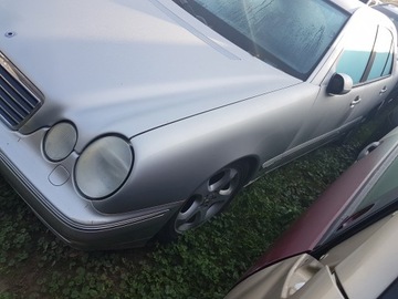 MERCEDES E TŘÍDA W210 FACELIFT SVĚTLA PŘEDNÍ