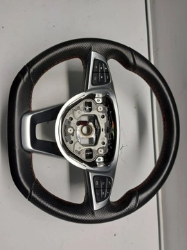 Mercedes-Benz A class W176 AMG с лепестковым рулем