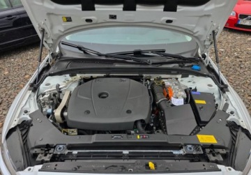 Volvo V60 II  Kombi Plug-in 2.0 T6 Plug-In Hybrid 341KM 2021 Volvo V60 FV 23 BW Panorama Kamery 360 Biala Perla 2.0 Hybryda Plug-in, zdjęcie 32