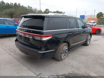 Lincoln Navigator III 2023 Lincoln Navigator Reserve 2023 3.5l 3.5 Benzyna 440KM, zdjęcie 2