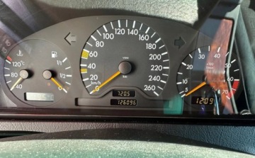 Mercedes Klasa C W202 Sedan W202 2.4 170KM 1997 Mercedes-Benz Klasa C Unikat, Automat, Klimatyzacja, Zarejestrowany w Pols, zdjęcie 22