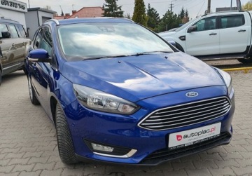 Ford Focus III Kombi Facelifting 1.0 EcoBoost 125KM 2016 Ford Focus SW swiezo sprowadzone, zarejestrowane Benzyna 125KM, zdjęcie 11