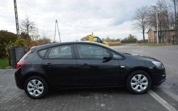 Opel Astra J GTC 1.4 100KM 2014 Opel Astra 1.4B 2014R 134 Tys Km Navi Sprowadzony Oplacony 1.4 Benzyna, zdjęcie 6