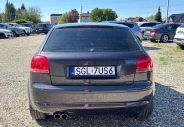 Audi A3 8P Hatchback 3d 2.0 FSI 150KM 2003 Audi A3 3-drzwiowe 2003 r. 2.0 Benzyna 150KM, zdjęcie 4