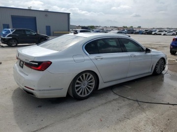 BMW Seria 7 G11-G12 2020 BMW Seria 7 740i, 2020r., 3.0L 3.0 Benzyna 335KM, zdjęcie 2