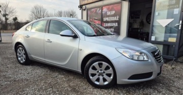 Opel Insignia I Sedan 2.0 CDTI ECOTEC 130KM 2011 Opel Insignia Sprowadzony oplacony super stan nowe sprzeglo. 2.0 Diesel