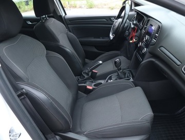 Renault Megane IV Hatchback 5d 1.5 dCi 90KM 2016 Renault Megane 1.5 dCi, Klima, Tempomat, zdjęcie 8