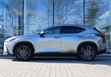 Lexus NX II SUV Facelifting 2.5 450h+ 309KM 2024 Lexus NX NX 450h Omotenashi FV23 Salon PL Serwis ASO 1 wlasciciel, zdjęcie 1